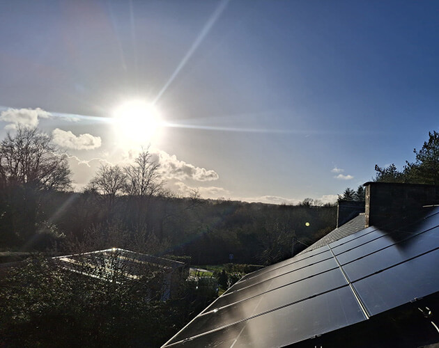 Installation de panneaux solaires 6 kWc à La Méaugon
